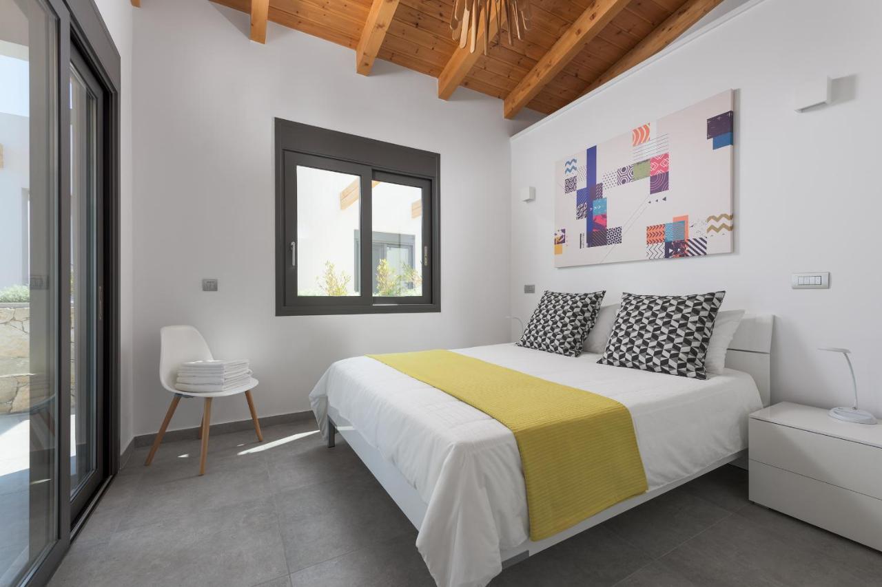 Kathisma Bay Villas - Luxury Villas - Villa Helios Kalamítsi Eksteriør bilde