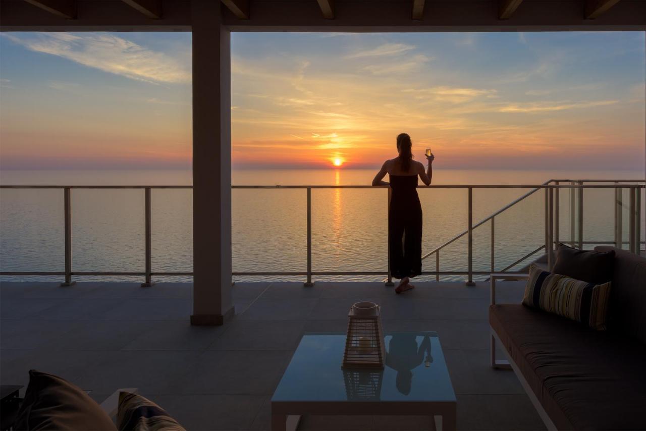 Kathisma Bay Villas - Luxury Villas - Villa Helios Kalamítsi Eksteriør bilde
